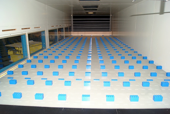 The run-up area in the boundary-layer wind tunnel