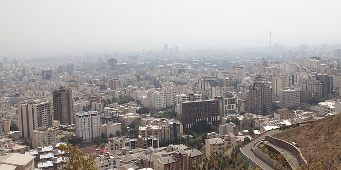 Blick von oben auf Teheran. 