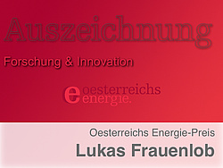 Roter Hintergrund mit Text "Auszeichnung Forschung und Innovation"