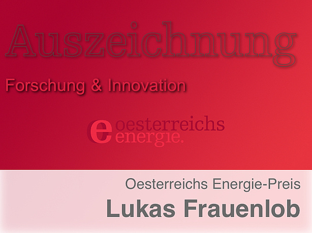 Roter Hintergrund mit Text "Auszeichnung Forschung und Innovation"