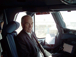 Prof. Heitmeir in the captains seat of the A380 during the Berlin Air Show (ILA).