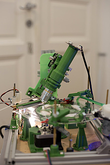 Pollen trap interior with digital microscope