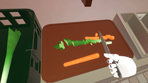 Screenshot einer computergenerierten Umgebung, in der eine Hand mit einem Messer Karotten schneidet.