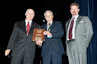 Prof. Jericha received the R. Tom Sawyer Award for his contributions to advance the purpose of the Gas Turbine Industry and the International Gas Turbine Institute at the ASME Turbo Expo 2010 in Glasgow (Scotland).