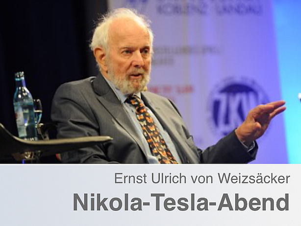 Ernst Ulrich von Weizsäcker bei einer Rede.