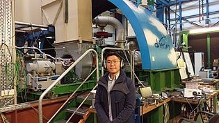 Dr. Sanggyu Kang from the Fuel Cell Hybrid System Team at the Environment and Energy Research Division of the Korea Institute of Machinery and Materials visited our institute as well as the fuel cell labs at the Institute of Thermal Engineering and at the Institute of Chemical Engineering and Environmental Technology in October 2018.