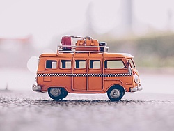 Toy bus