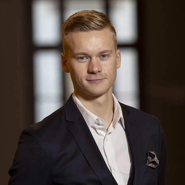 Christoph Obenaus.