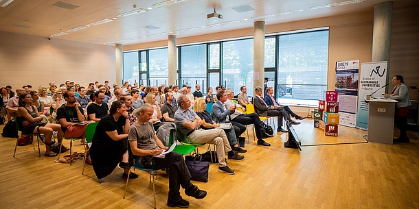 Vortrag in einem Hörsaal der TU Graz.