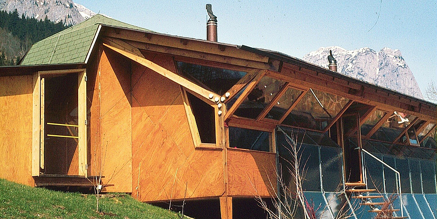 An older picture of the "Haus Fischer", the first austrian solar house at the Grundlsee.