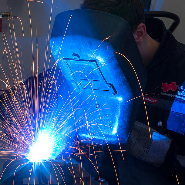 Welding process. Photo source: Lunghammer - TU Graz