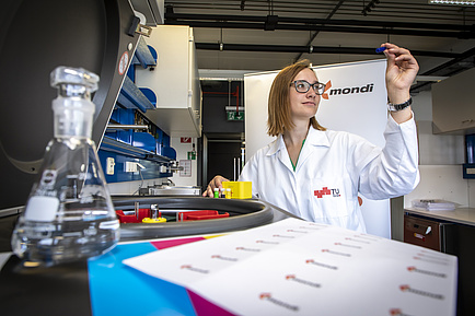 A woman in a chemistry lab