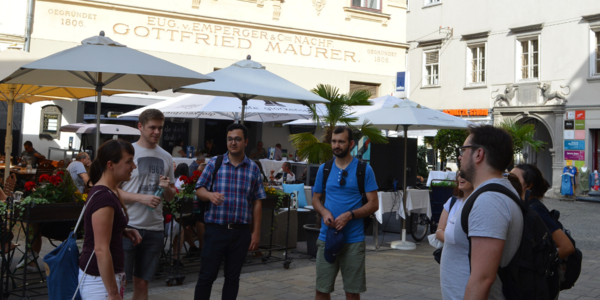 guided city tour, glockenspielplatz, international staff 