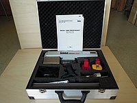 Koffer mit Bohrwiderstandsmessgerät und zusätzlichem Equipment