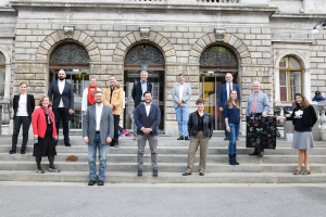 All Winner in front of the main building of the TU Graz